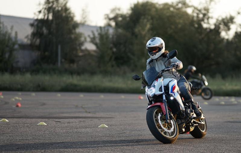 Qual o Valor de Primeira Habilitação Carro e Moto Vila Santa Clara - Primeira Habilitação Carro e Moto